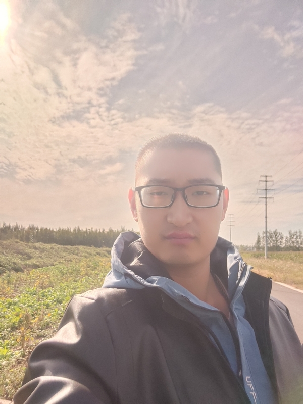 温暖胸膛的第一张照片--岳阳相亲服务中心
