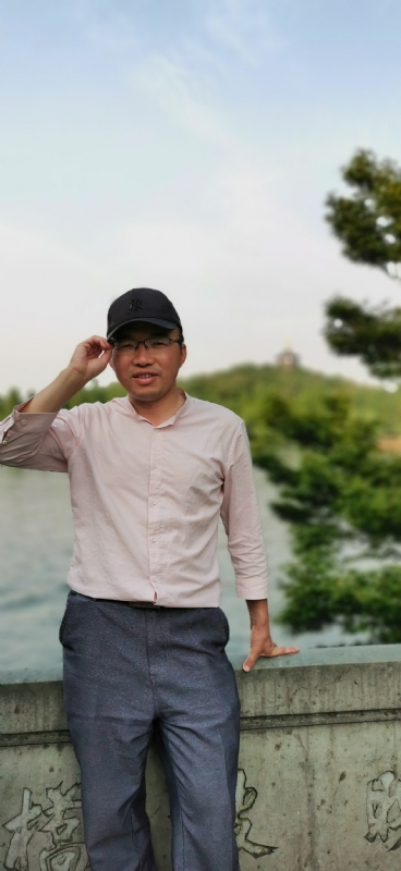 大叔有点忙的第三张照片--岳阳相亲服务中心