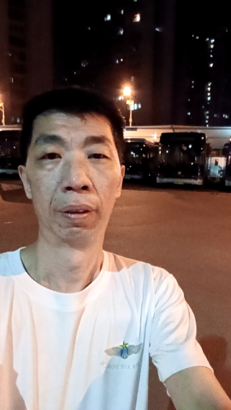 小丑的第一张照片--岳阳相亲服务中心