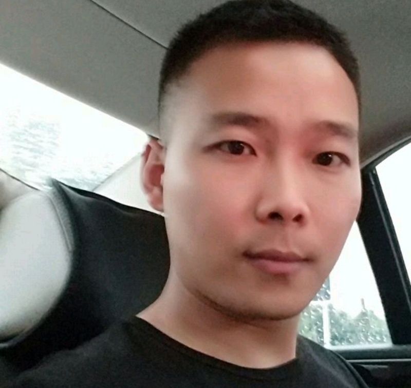 李先生的第二张照片--岳阳相亲服务中心