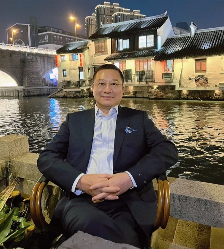 伴你一生的第一张照片--岳阳相亲服务中心