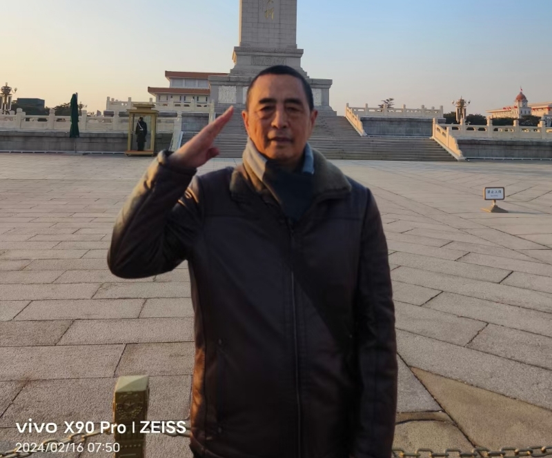 超爱英的第一张照片--岳阳相亲服务中心