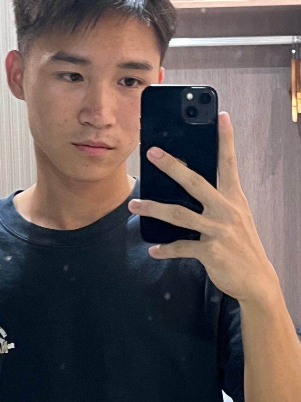 画家的第二张照片--岳阳相亲服务中心