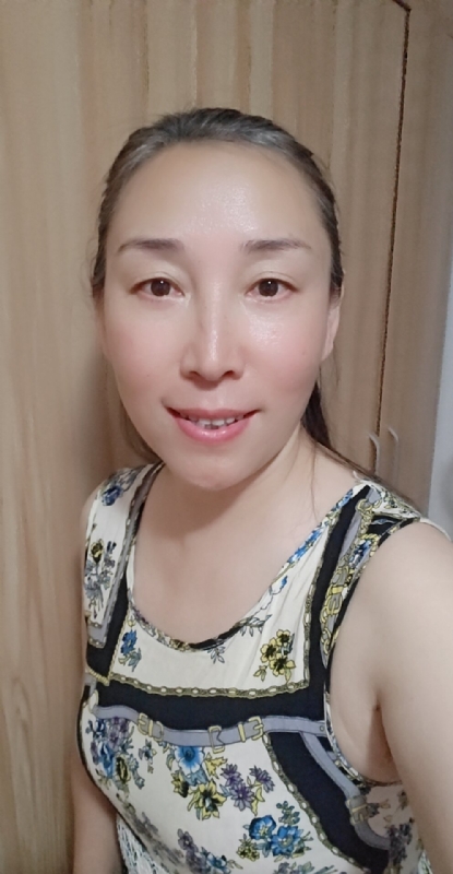 晓琴的第一张照片--岳阳相亲服务中心