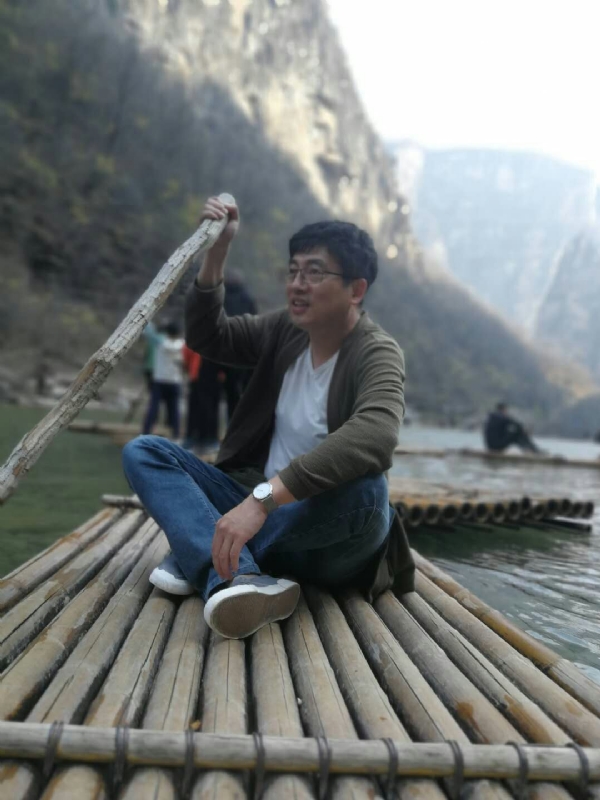 风被吹走了的第一张照片--岳阳相亲服务中心