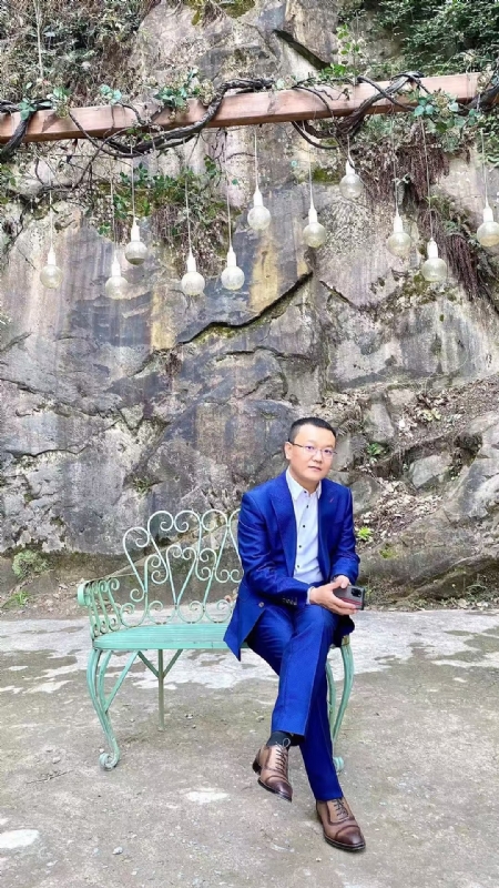 dikson的第一张照片--岳阳相亲服务中心