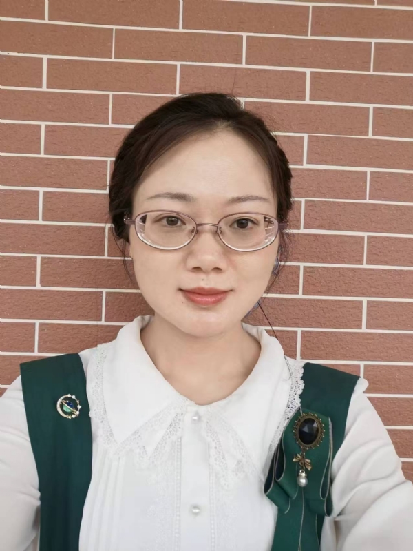 Lily的第一张照片--岳阳相亲服务中心