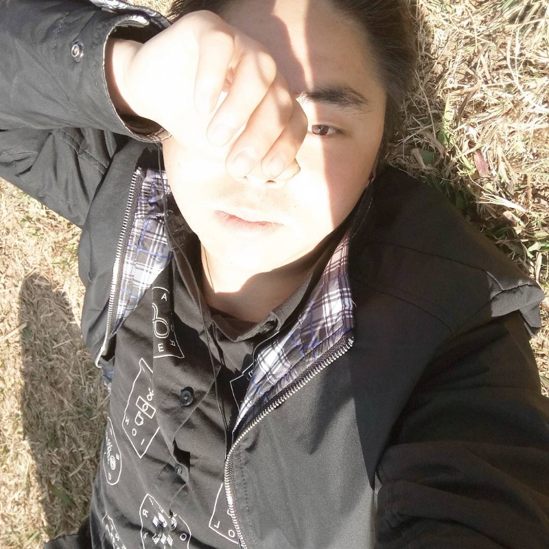 执子之手与子偕老的第一张照片--岳阳相亲服务中心
