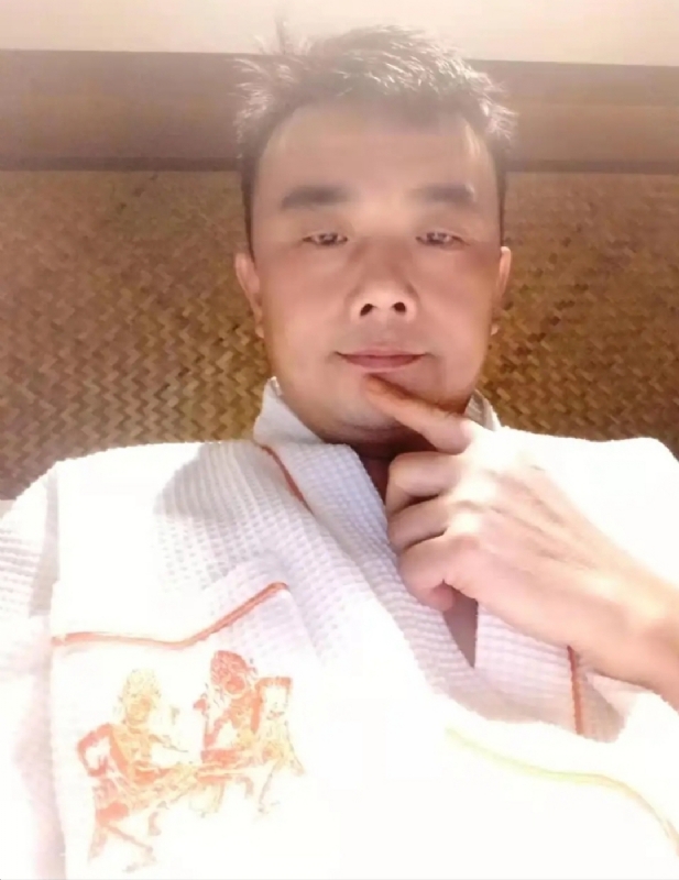 青锋的第一张照片--岳阳相亲服务中心