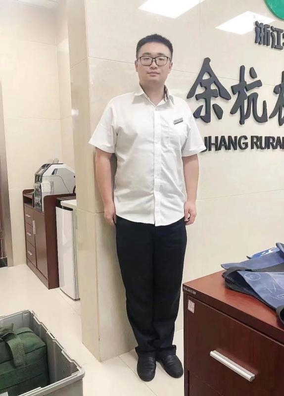 君临天下的第一张照片--岳阳相亲服务中心