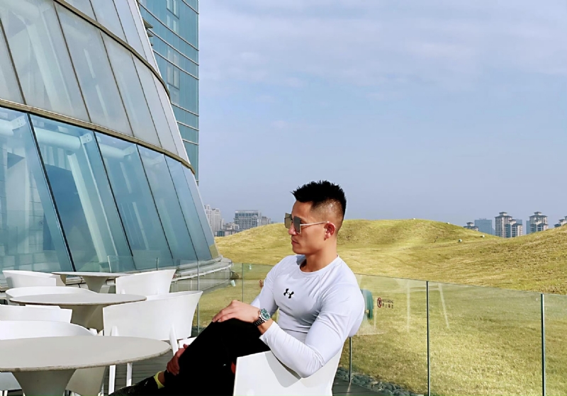 保家卫国的第一张照片--岳阳相亲服务中心