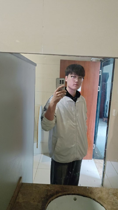 高大毛的第一张照片--岳阳相亲服务中心