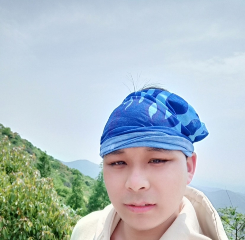 两人一世界的第一张照片--岳阳相亲服务中心