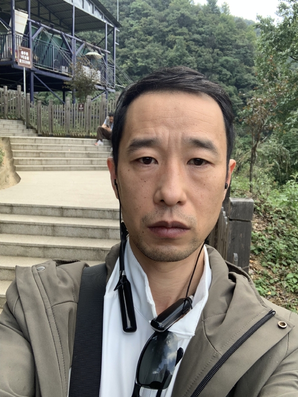 小林的第二张照片--岳阳相亲服务中心