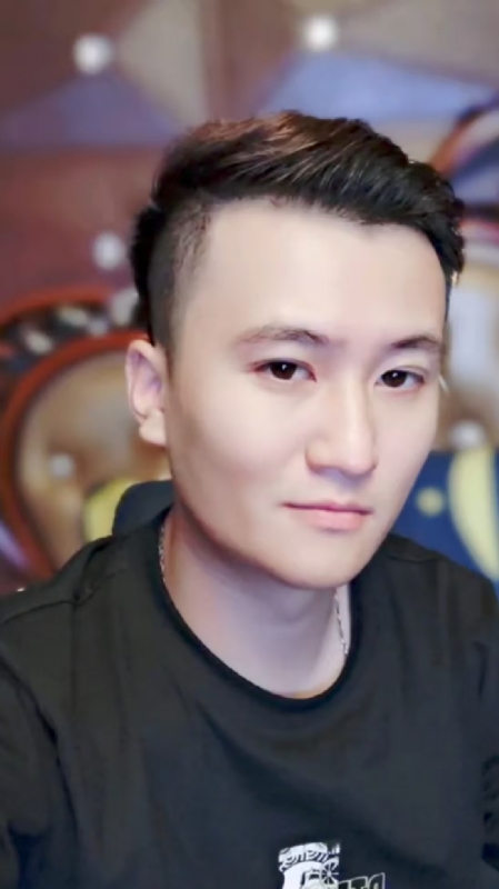 ToTheMoon的第一张照片--岳阳相亲服务中心