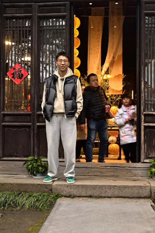 浦江小后生的第一张照片--岳阳相亲服务中心