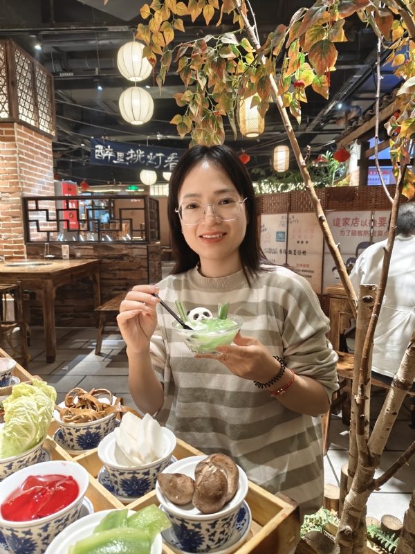 初秋的第二张照片--岳阳相亲服务中心