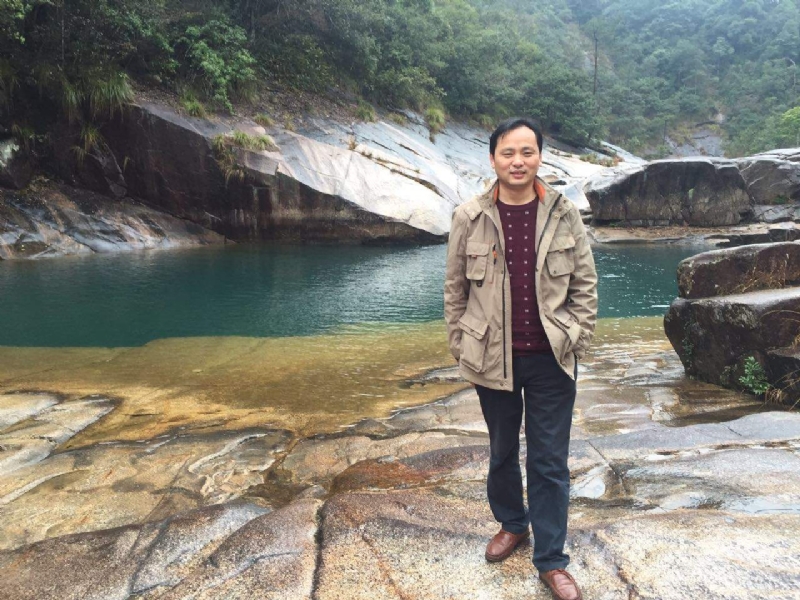龙行天下的第一张照片--岳阳相亲服务中心