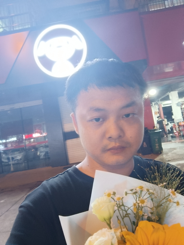 小陈的第一张照片--岳阳相亲服务中心