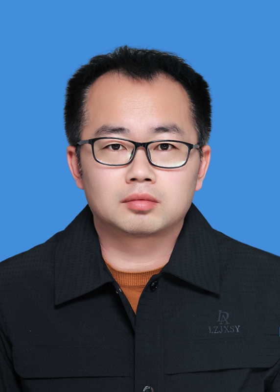 驰龙的第一张照片--岳阳相亲服务中心