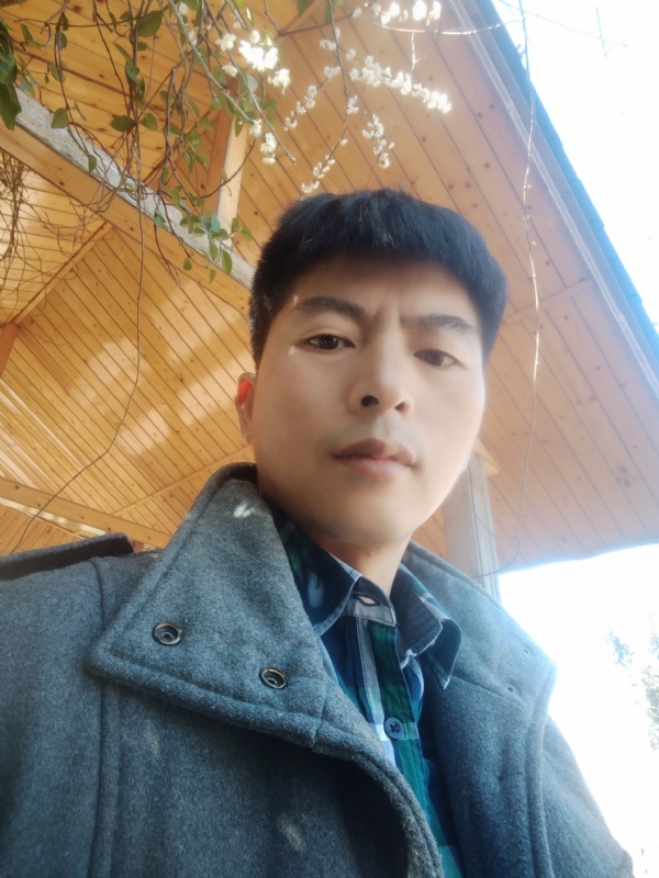 阿明的第一张照片--岳阳相亲服务中心