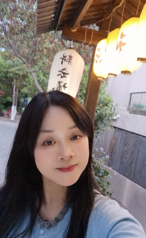 伊伊的第一张照片--岳阳相亲服务中心
