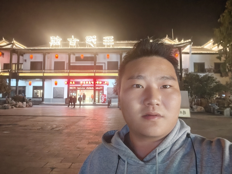 小鹿艾克的第一张照片--岳阳相亲服务中心