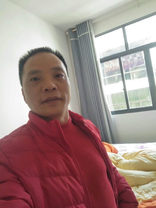 真诚征婚的第一张照片--岳阳相亲服务中心