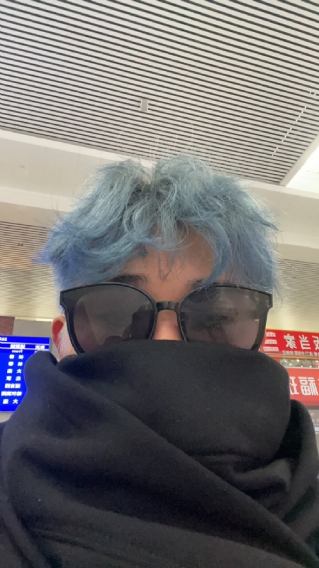平行线的第一张照片--岳阳相亲服务中心