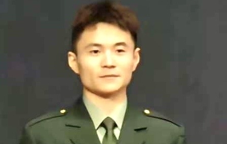 两年又三年的第一张照片--岳阳相亲服务中心