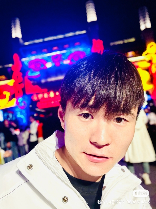 两年又三年的第二张照片--岳阳相亲服务中心