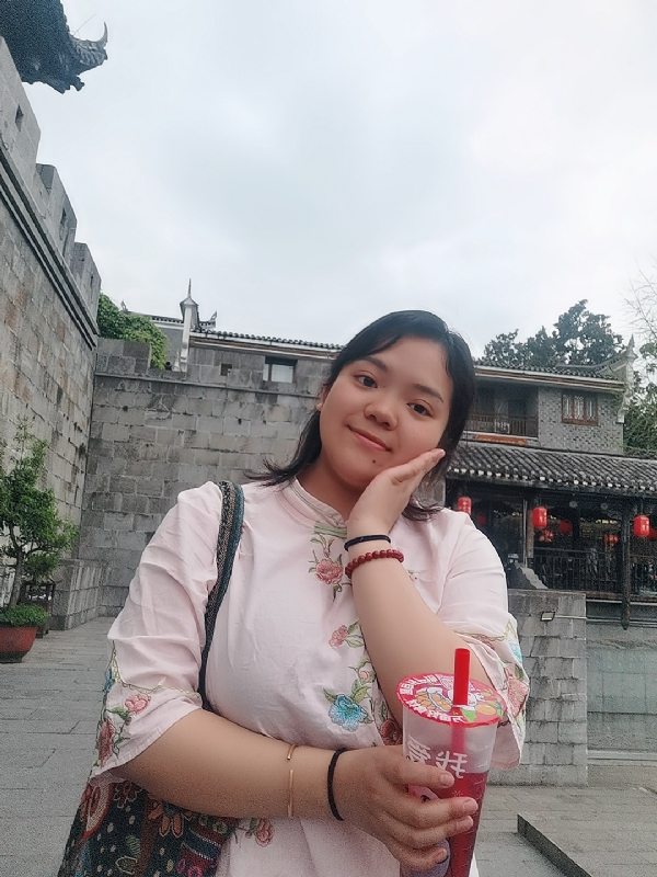敏兮小沫的第二张照片--岳阳相亲服务中心