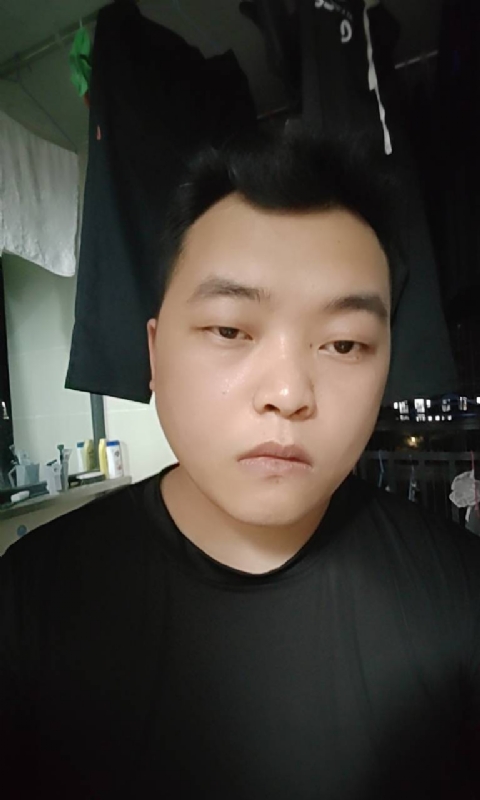 pu往事随风的第一张照片--岳阳相亲服务中心