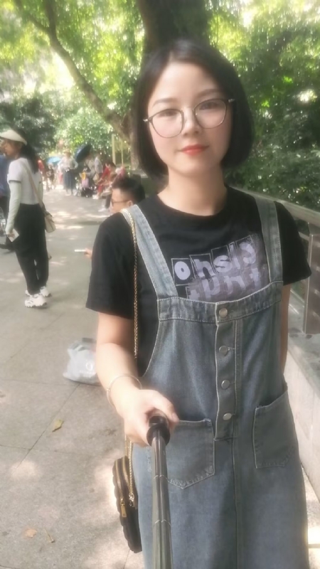 如燕的第一张照片--岳阳相亲服务中心