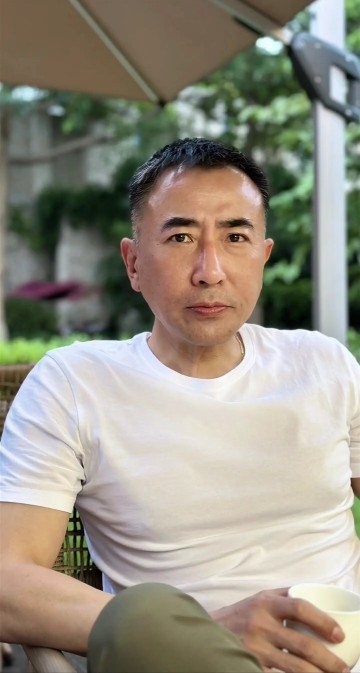 厚德载福的第一张照片--岳阳相亲服务中心
