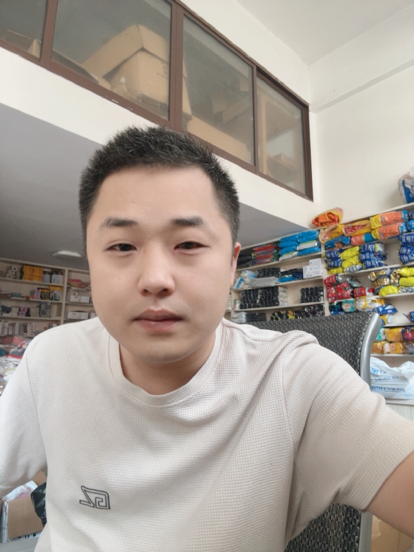 五是五的第三张照片--岳阳相亲服务中心