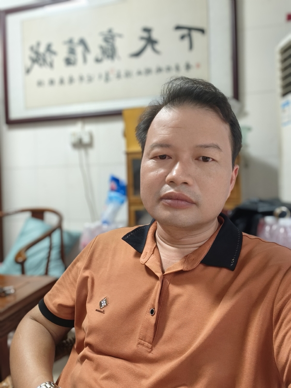 自强不息的第一张照片--岳阳相亲服务中心
