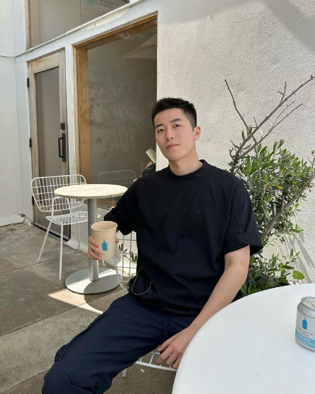 VV的第二张照片--岳阳相亲服务中心