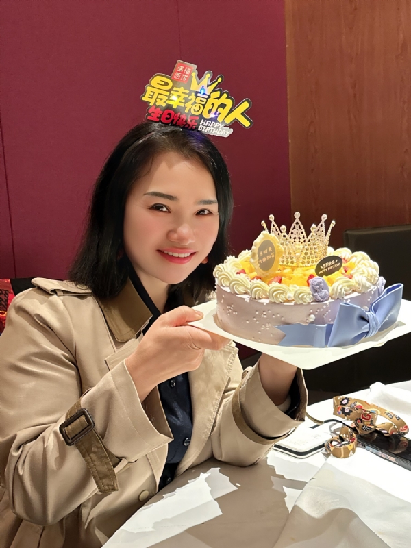 Apple的第一张照片--岳阳相亲服务中心
