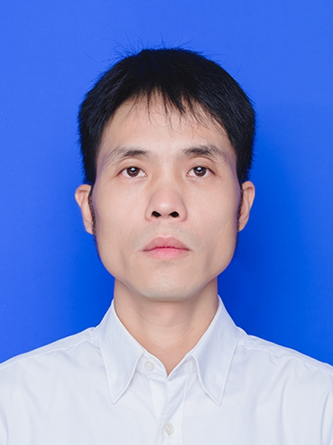 魅力中年的第一张照片--岳阳相亲服务中心