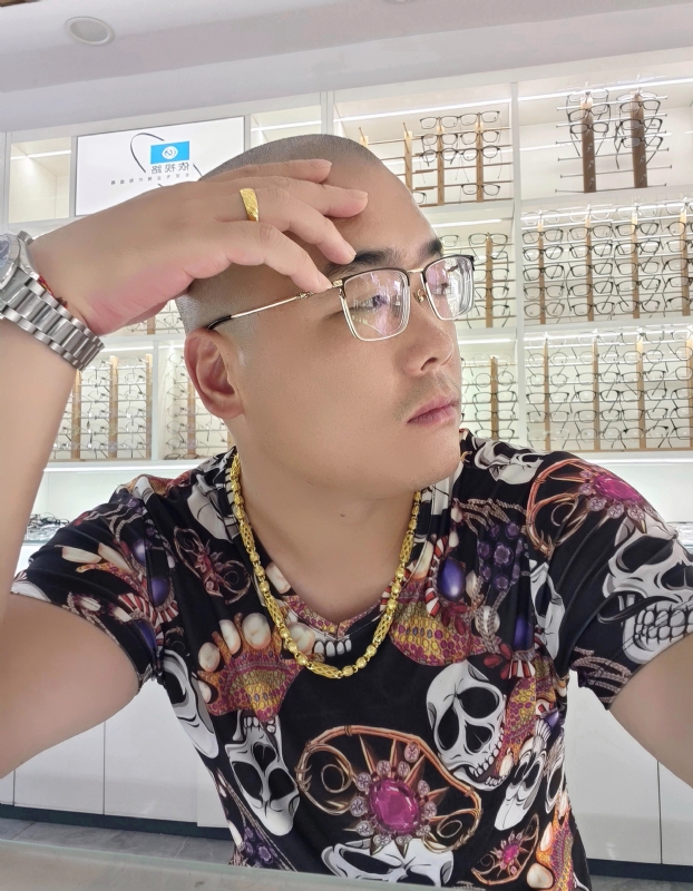 一生诺言的第一张照片--岳阳相亲服务中心