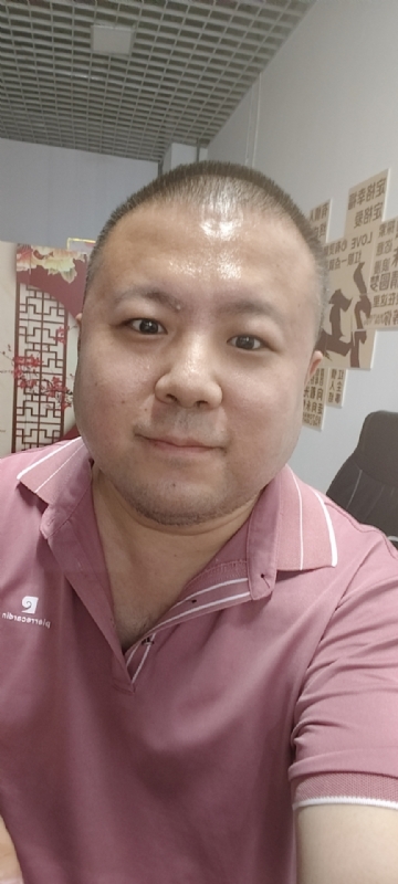 漫步星辰的第一张照片--岳阳相亲服务中心