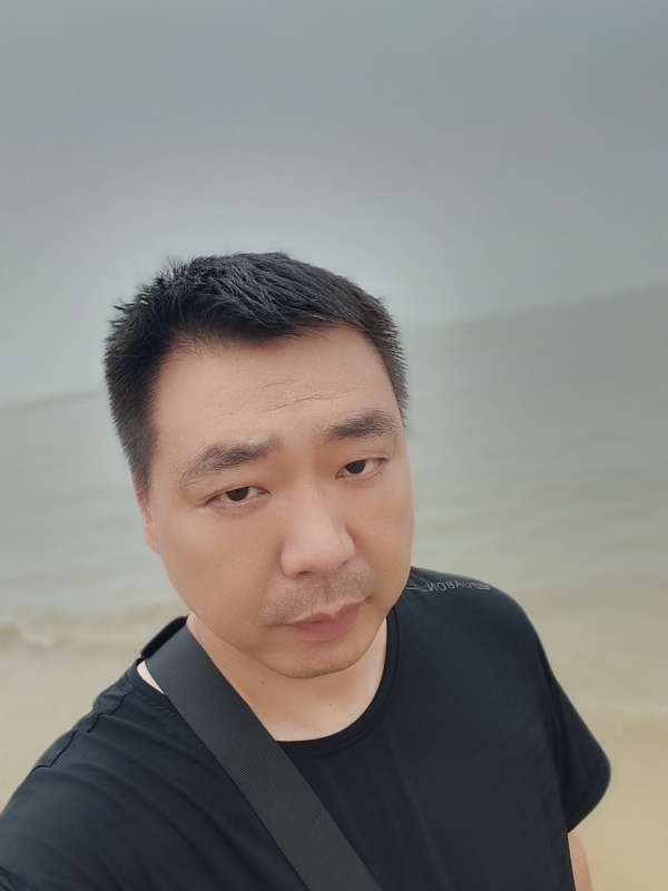 听风的蚕的第一张照片--岳阳相亲服务中心