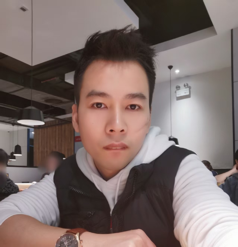 思明的第一张照片--岳阳相亲服务中心