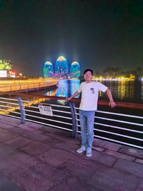 千年老妖的第一张照片--岳阳相亲服务中心