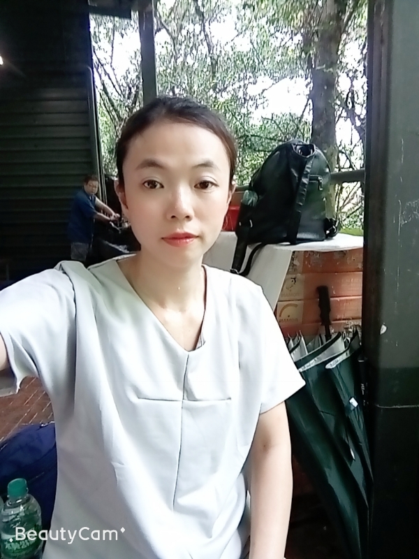 vivi的第一张照片--岳阳相亲服务中心