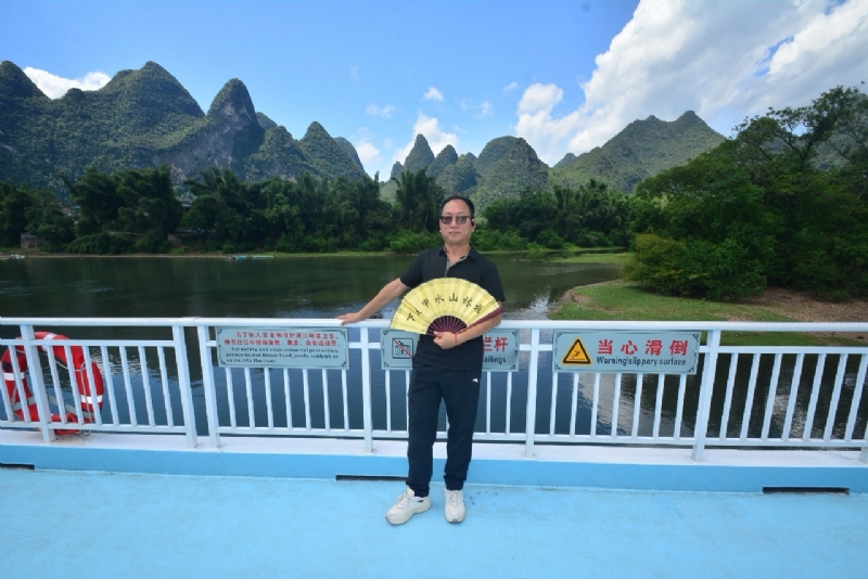 沙漠海的第四张照片--岳阳相亲服务中心