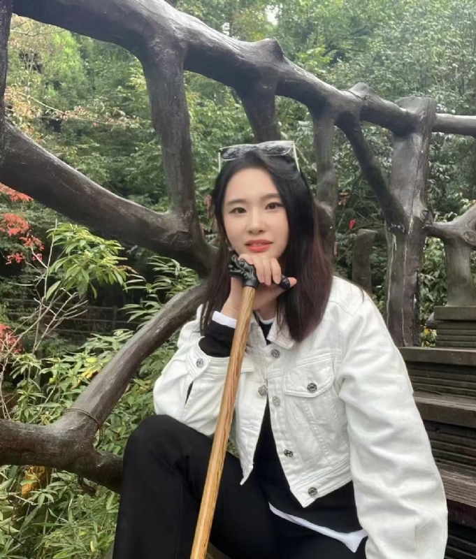 琪琪的第一张照片--岳阳相亲服务中心