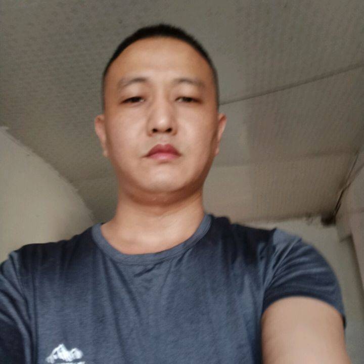 大庆小丁的第一张照片--岳阳相亲服务中心