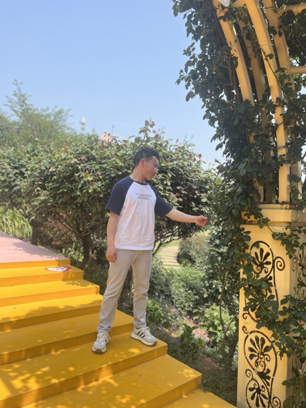 罗湘的第一张照片--岳阳相亲服务中心